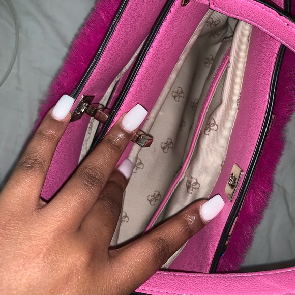 Reagan Satchel - Picture 4 of 7